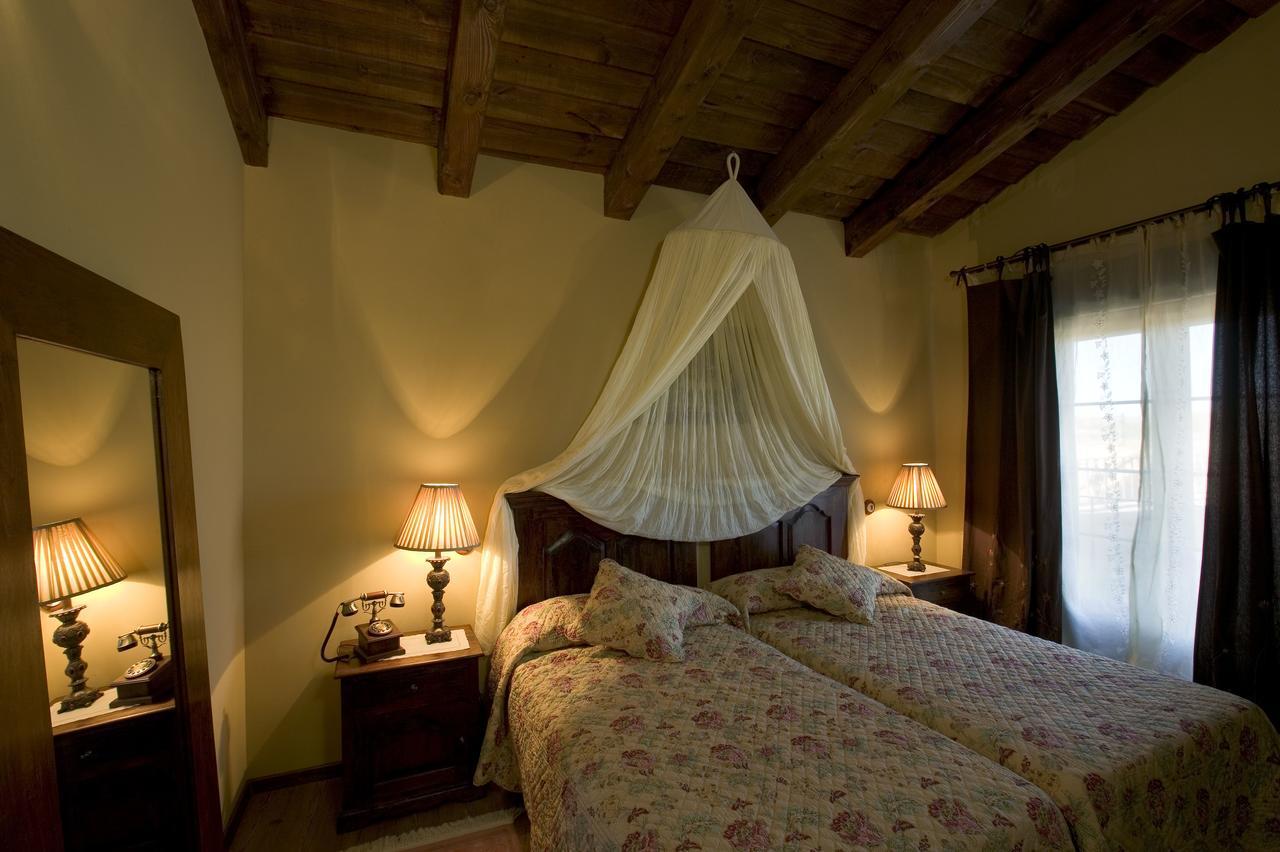 La Posada Del Canal Villanueva de San Mancio Екстериор снимка